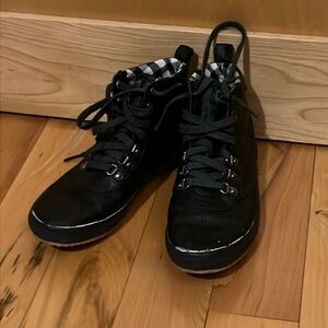 Keds Black Plaid Women’s Boots Lace Up Sz 6.5